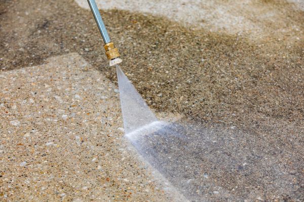 Sidewalk Stain Removal in New Orleans